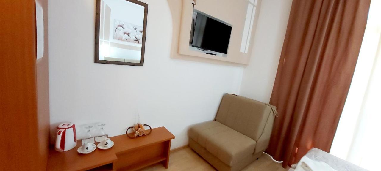 Ostello Adica Prenociste Sport Wellness Centar - Bazeni Ada Esterno foto