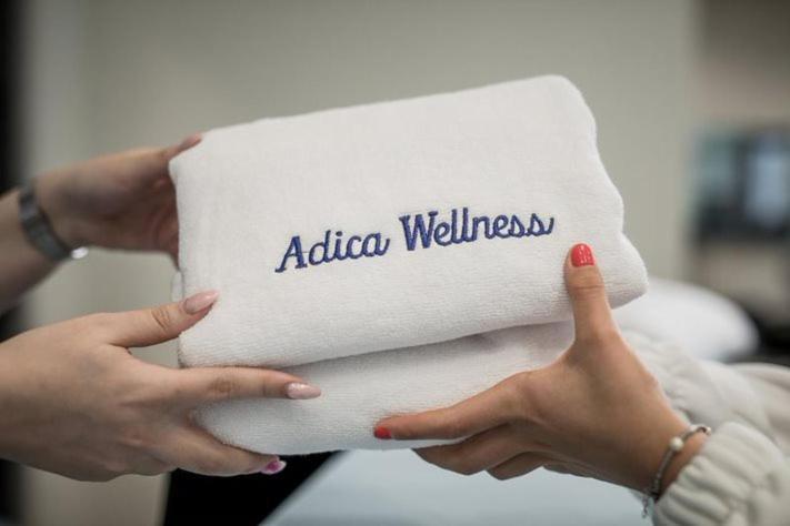 Ostello Adica Prenociste Sport Wellness Centar - Bazeni Ada Esterno foto